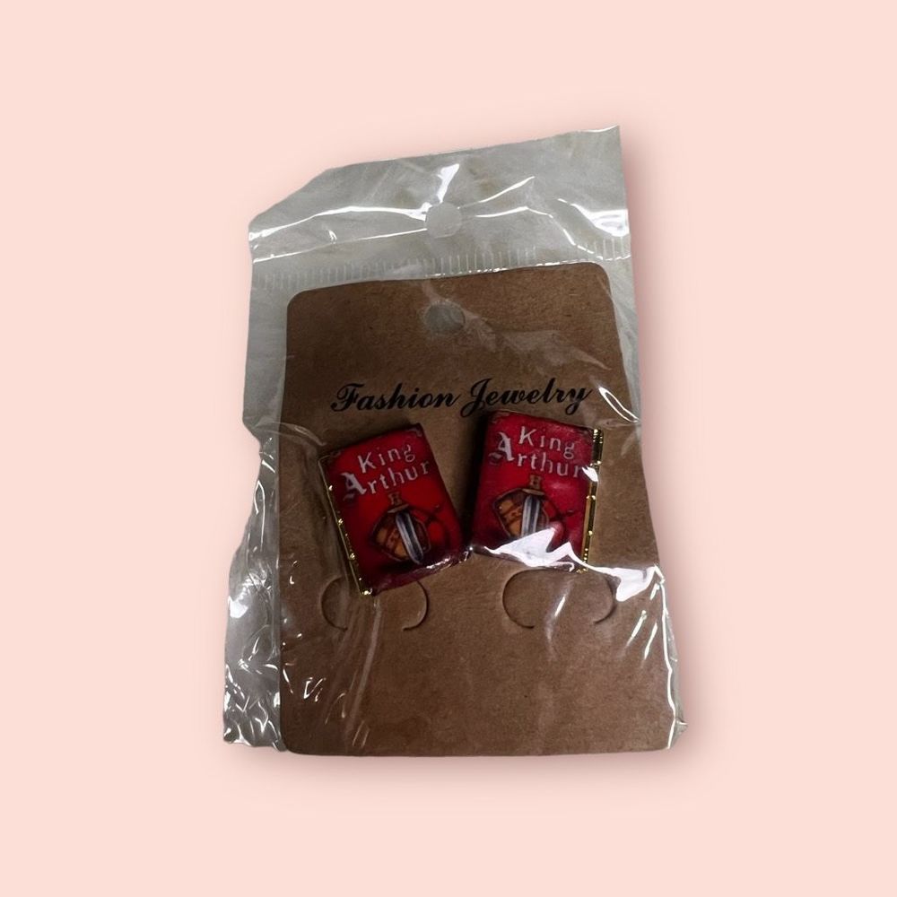 NWT King Arthur’s Sword Book earrings